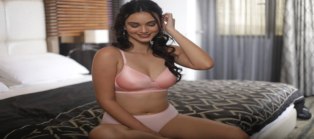 The Right Lingerie, The Right Confidence.