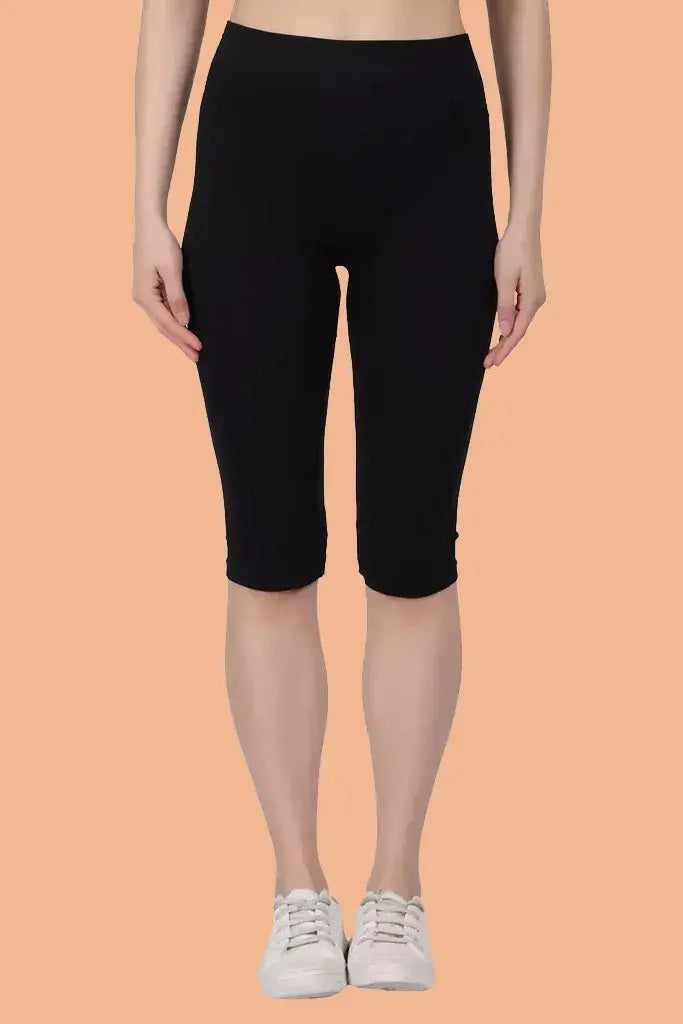 Amour Secrt Women's Seamless Nylon Spandex Fully Stretchable Solid Color Capri With Wicking Technology AC002