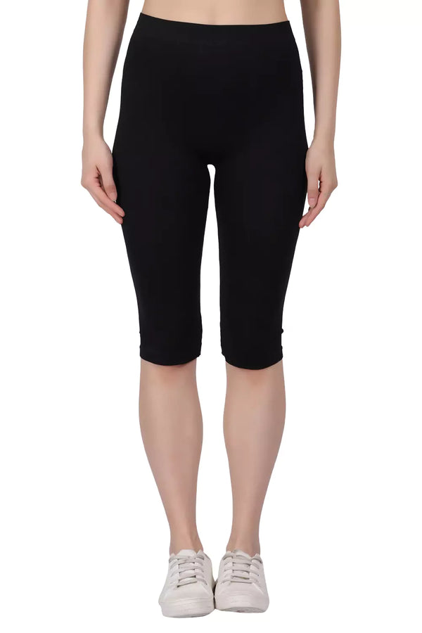 Amour Secrt Women's Seamless Nylon Spandex Fully Stretchable Solid Color Capri With Wicking Technology AC002