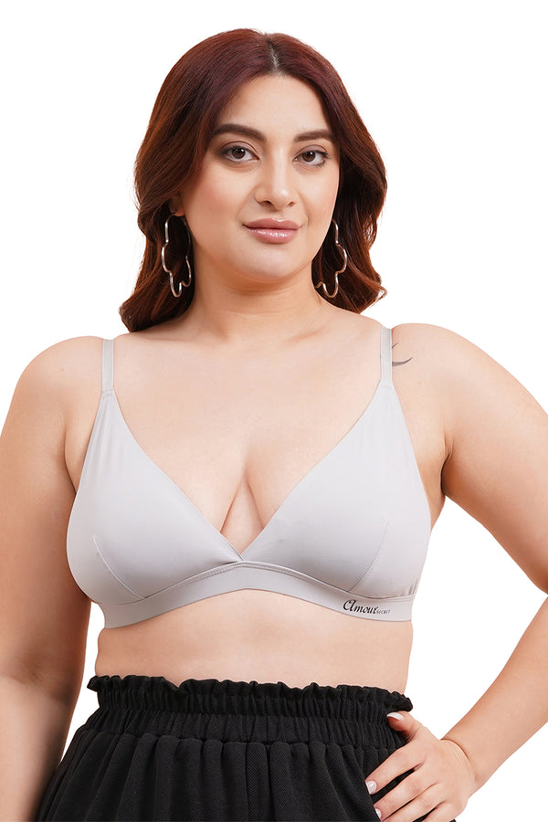 Women Non Padded Seamed Triangle/Bralette Bra B037