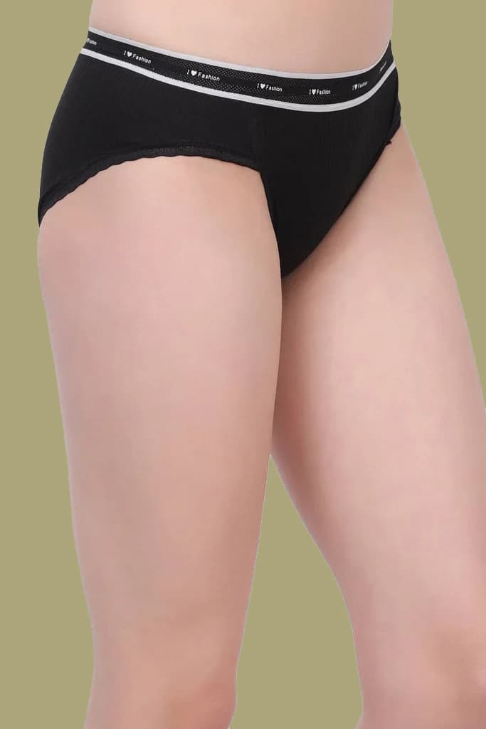 Amour Secrt Women's Cotton Fabric With Narrow Lace Low Waist Panty P7029