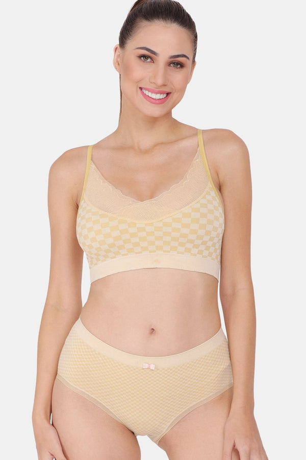 Amour Secret Sports Lightly Padded Bra & Panty Set S3644