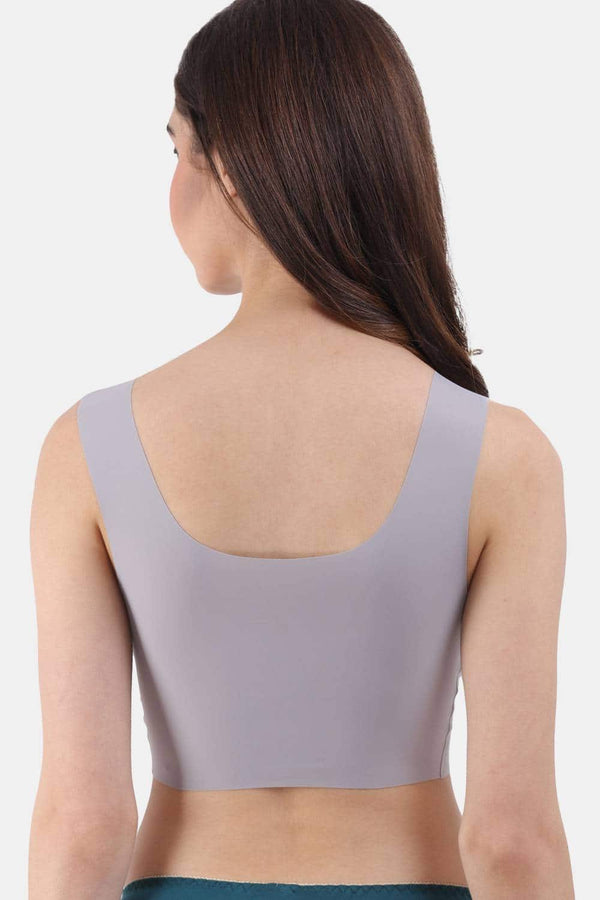 Amour Secrt Women's Bonded Lightly Padded Seamless Sports Bra S1001N