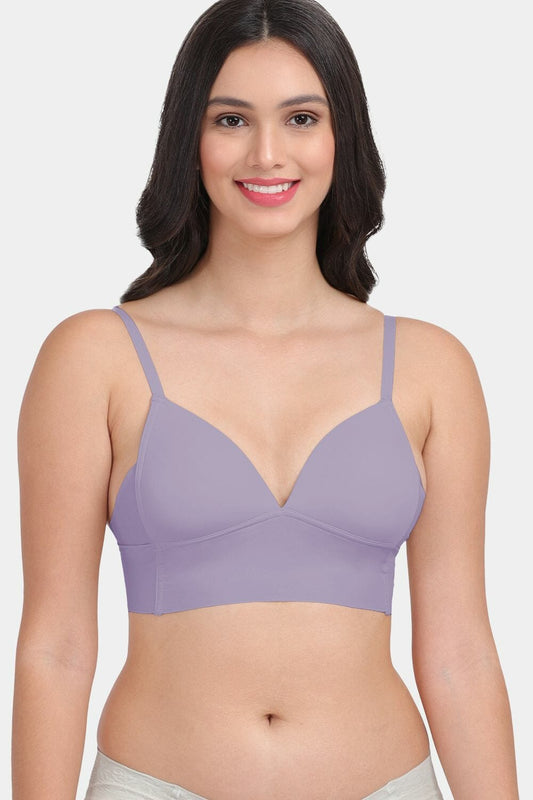 Amour Secret Women's Lightly Padded 3/4th coverage Sports Bra S7106