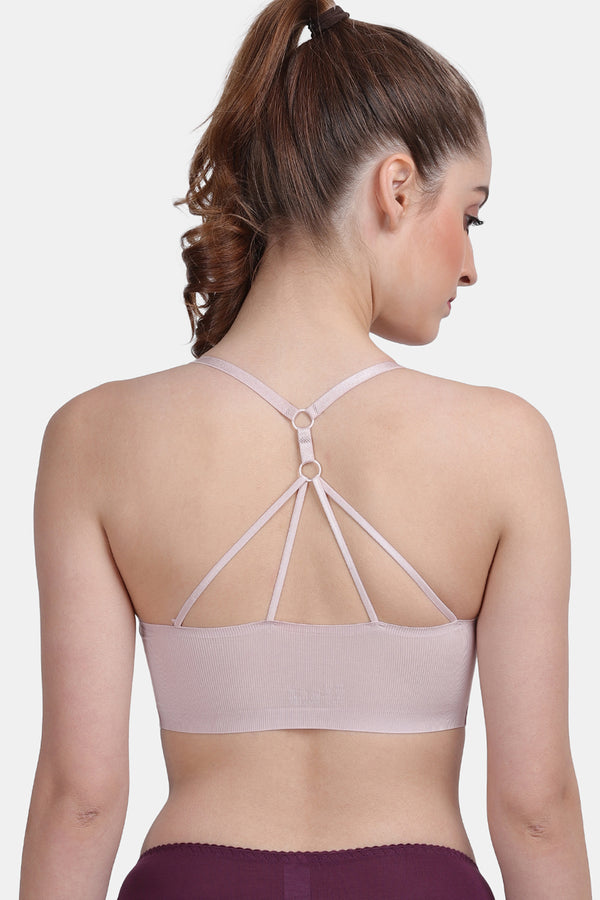 Amour Secrt Lightly Padded Sports Bra S8828